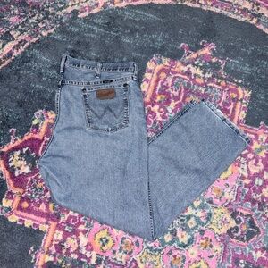 Wrangler Light Blue Relaxed Fit Jeans